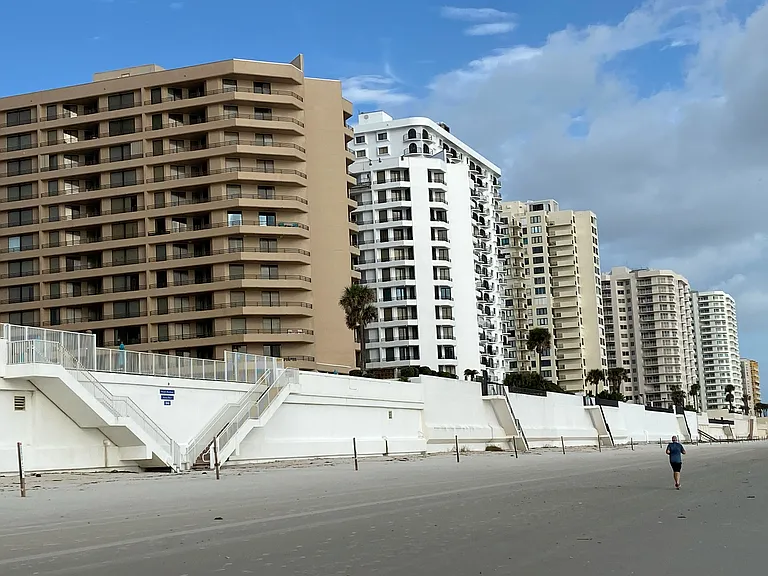 Atlantic Ave — Photo 47