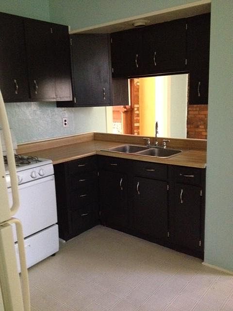 1st image of 872 Delaware Ave