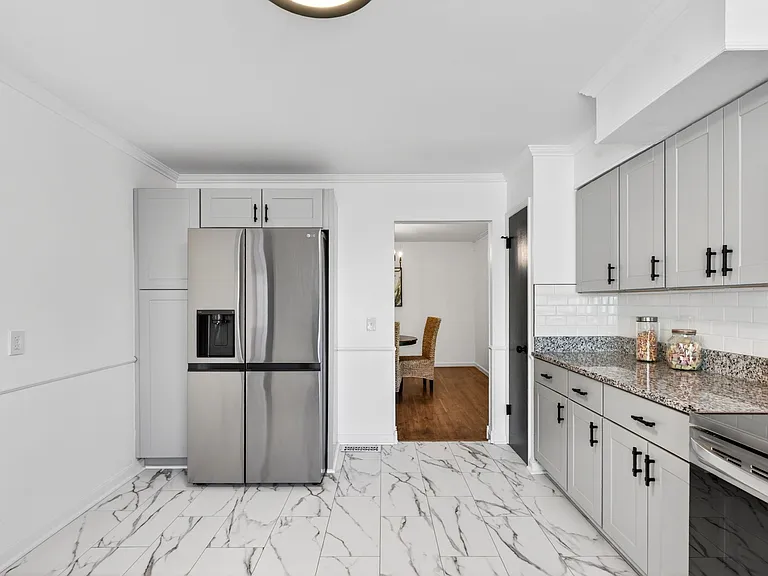 6450 Hadden Bay Dr — Photo 11