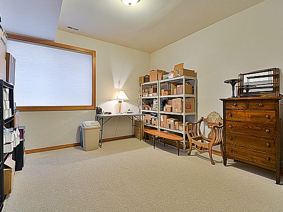 MIL BR or Office Storeroom 