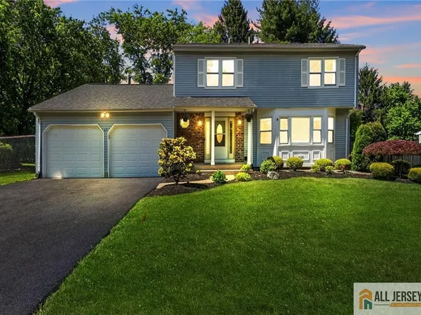 65 Stanley Ave, Dayton, NJ 08810