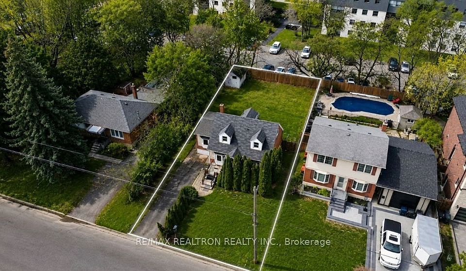 1st image of 47 Dromore Cres