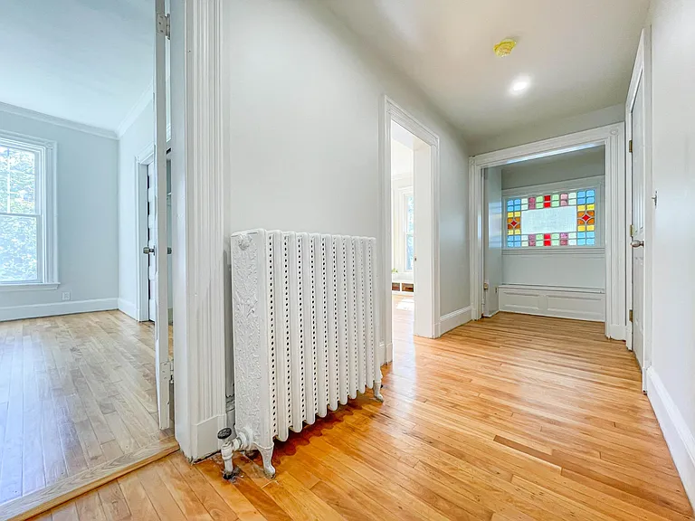 63 Pleasant Ave #1 — Photo 31
