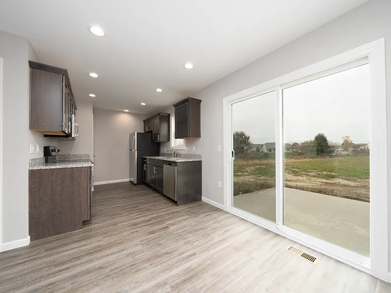 Somerset Townhomes and Villas — Photo 34