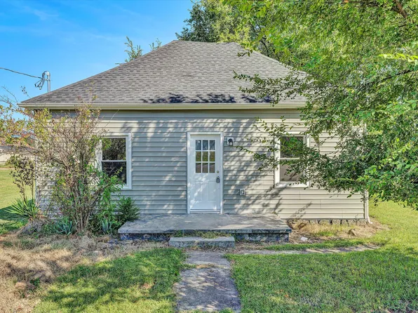 2405 Roanoke Ave SW, Roanoke, VA 24015