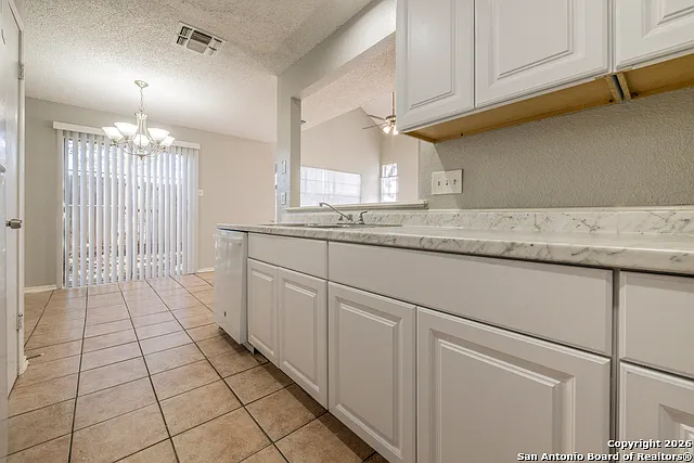 7524 Oak Chase — Photo 12