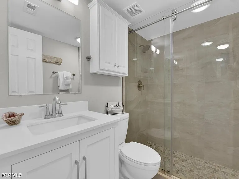 16380 Dublin Cir #104 — Photo 17