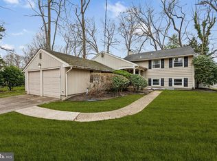 110 Sharrowvale Rd, Cherry Hill, NJ 08034