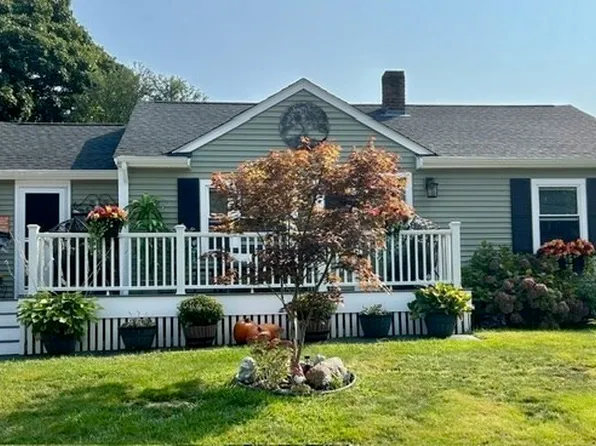 78 Doris Dr, Abington, MA 02351