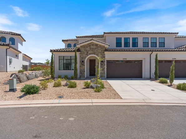 2292 E Arena Roja Dr, Washington, UT 84780
