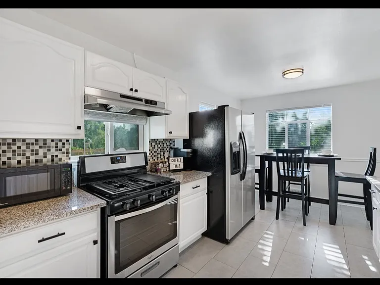 5295 Perry St — Photo 16
