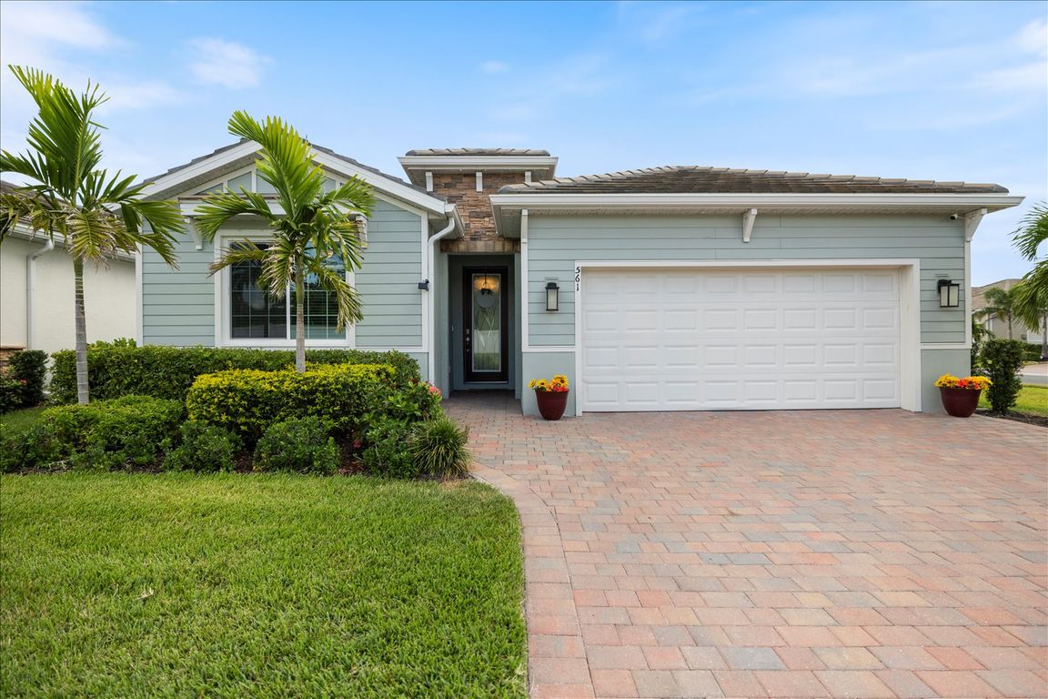 next background image