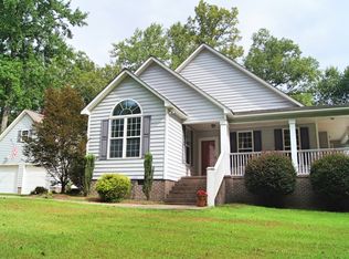 237 Harbour View Dr, Chocowinity, NC 27817