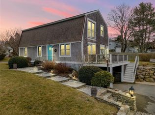185 Kearns Ave, Tiverton, RI 02878