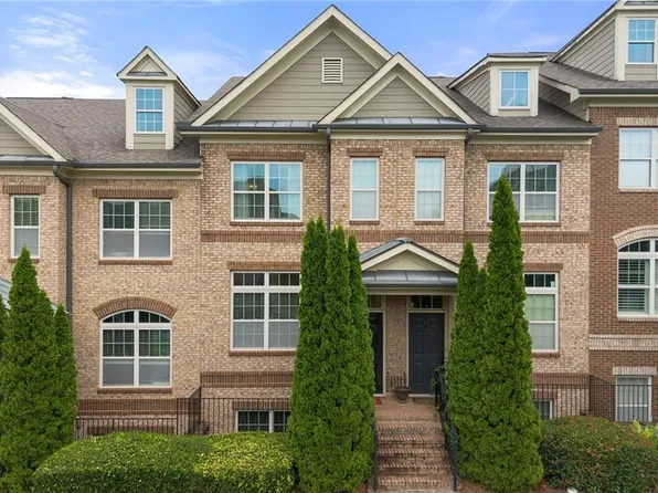 7470 Glisten Ave, Sandy Springs, GA 30328