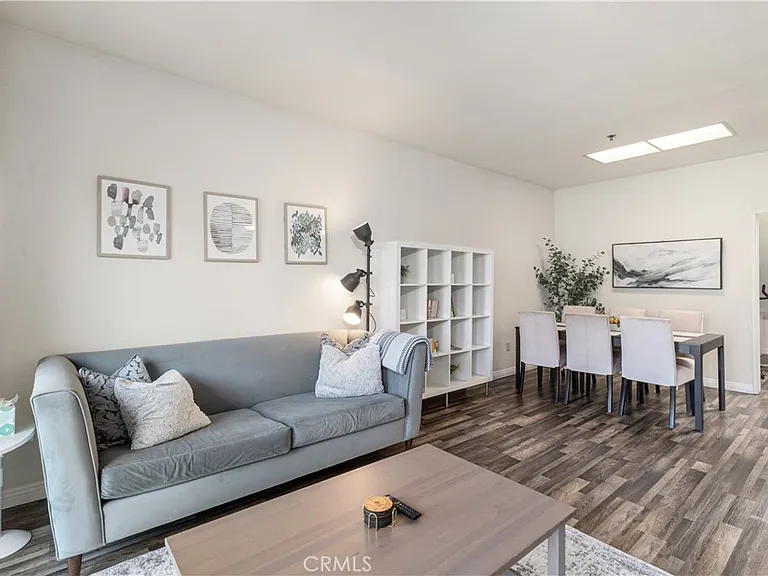 801 S 2nd St #4 — Photo 3
