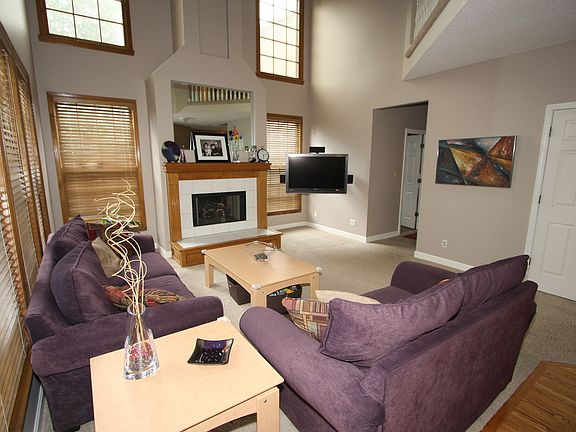 4th image of 8711 W 132nd Pl