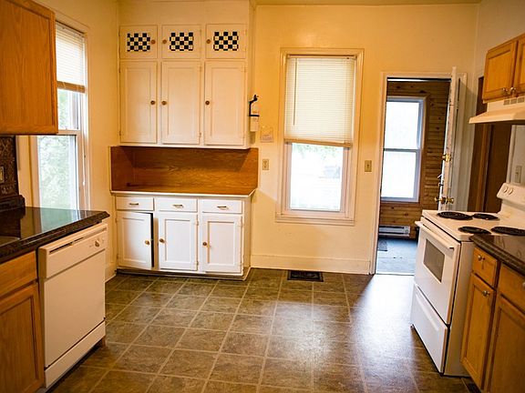 5th image of 1075 24th Ave SE #1AND2