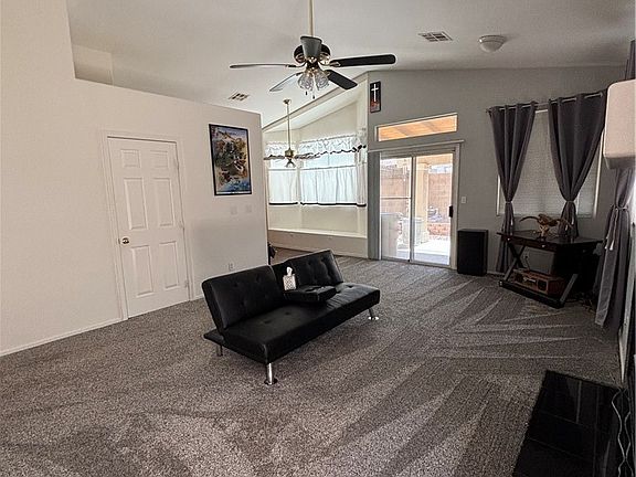 4th image of 2661 Hillgrass Rd