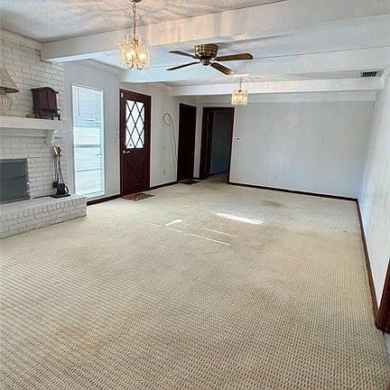 5th image of 104 Lamplighter Rd