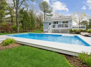 41 Hawthorne Rd, Southampton, NY 11968