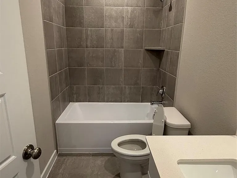 1484 Waggoner Ranch Trl — Photo 23