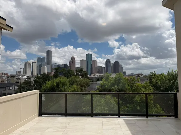 1222 Winter St, Houston, TX 77007
