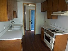 4th image of 445 Almond Dr APT 81
