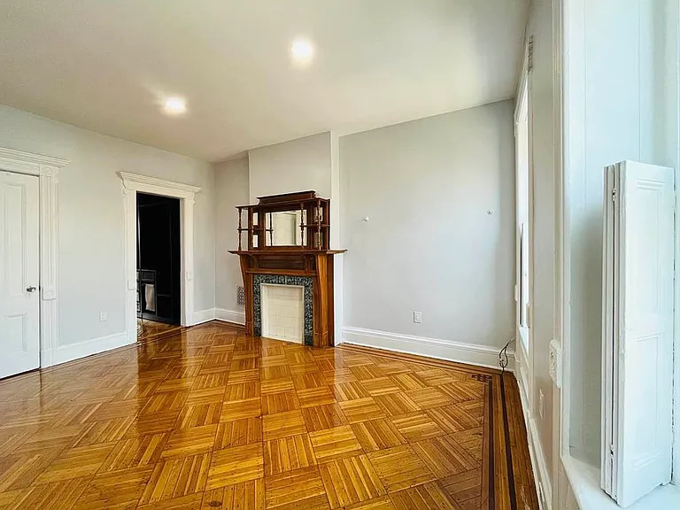 610 Macdonough St #2 — Photo 13