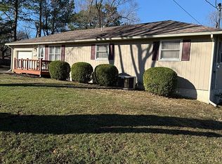 513 N Krekel St, Versailles, MO 65084