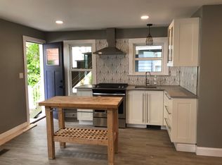 6 Quirk Ct #1, Newton, MA 02458