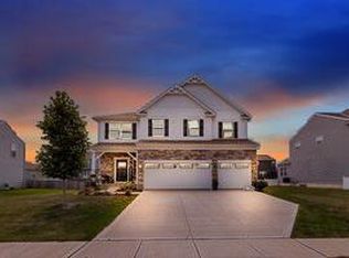20 Thoreau Dr, Ashville, OH 43103