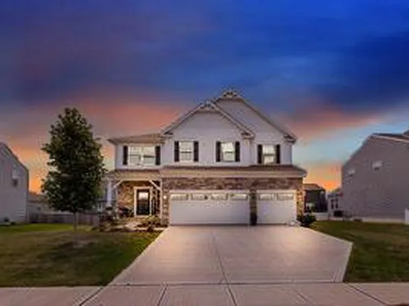 20 Thoreau Dr, Ashville, OH 43103