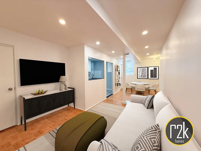 23-72 24th St #1C — Photo 3
