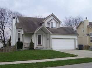 707 Holiday Dr, Lansing, KS 66043