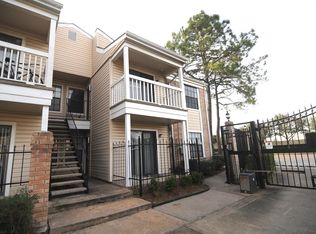 2750 Holly Hall St APT 112, Houston, TX 77054