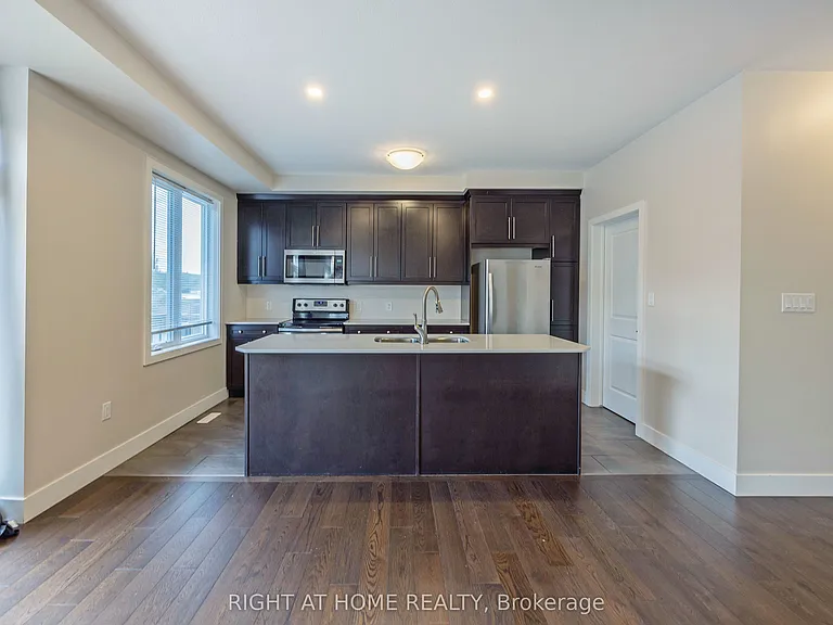 1960 Dalmagarry Rd #34 — Photo 11