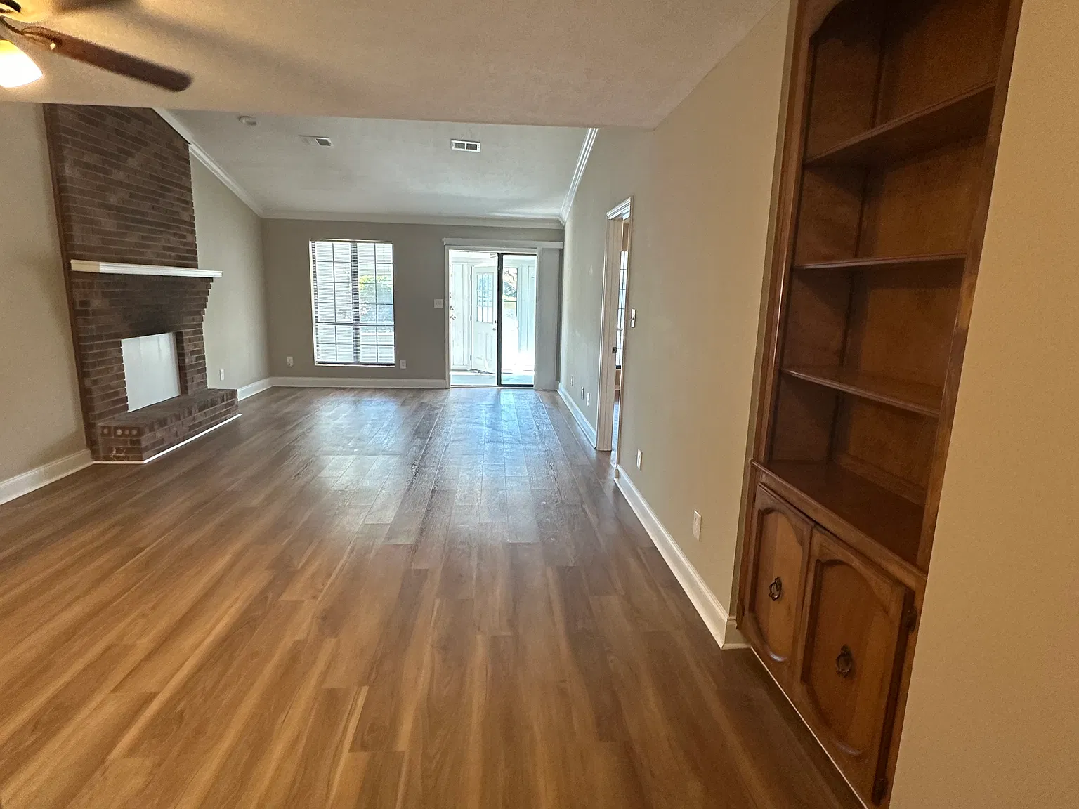 235 Leisure Lake Dr — Photo 3