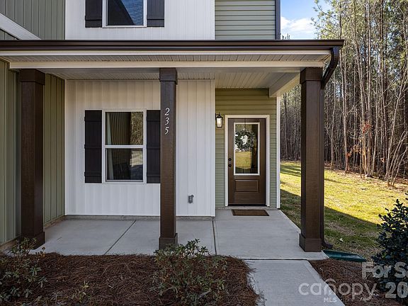 2nd image of 235 Grissom Dr