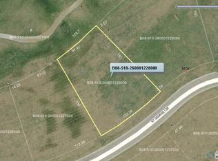 1612 Saint George Cir, Bowling Green, OH 43402