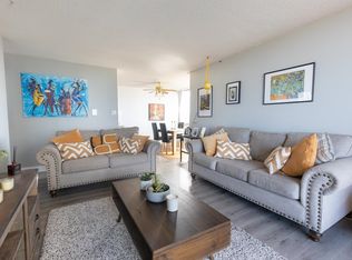 7235 Salisbury Ave #1404, Burnaby, BC V5E4E6