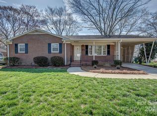 1017 Holly Dr, Gastonia, NC 28054