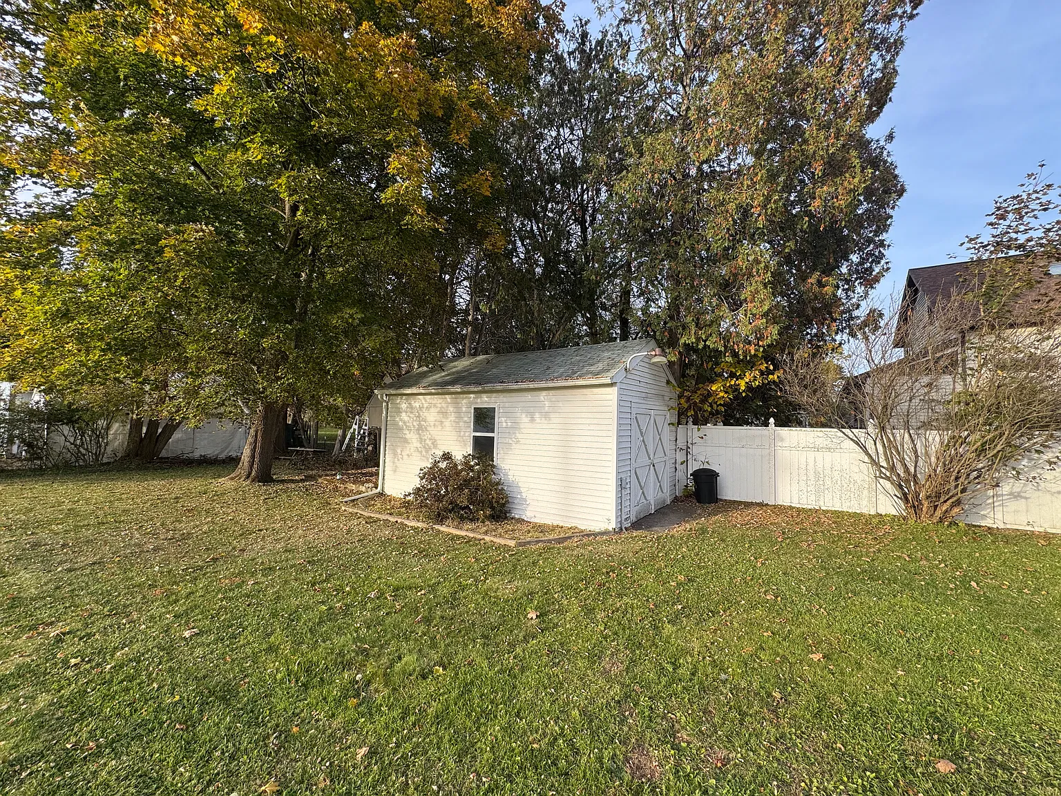 3 bed, 1544 sqft, $2,100 — Photo 4