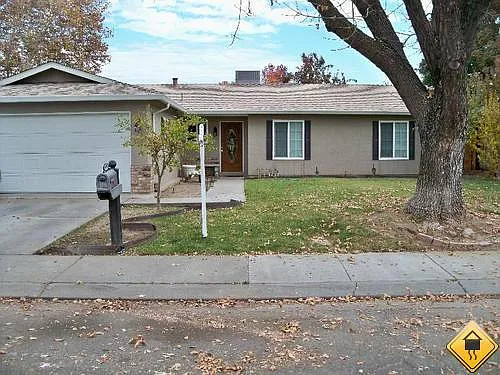 1416 Virlee Dr photo 1