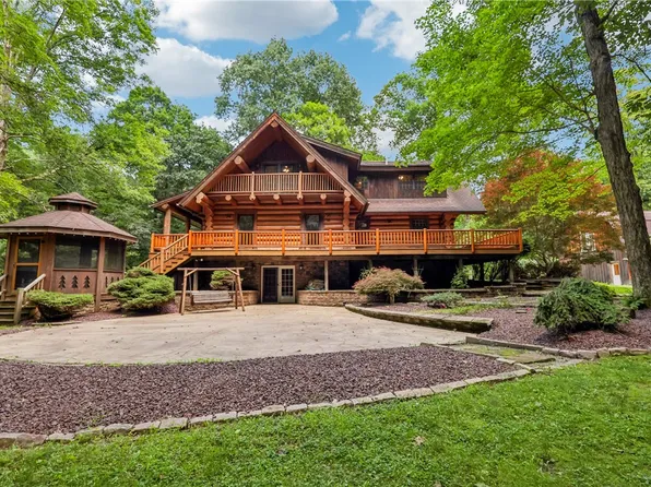 1255 Stitts Run Rd, Vandergrift, PA 15690