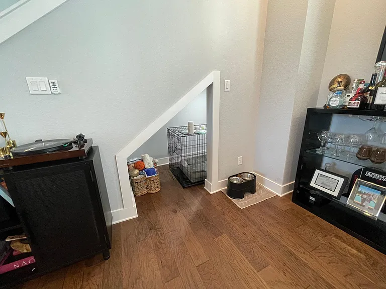 902 Martin St #A — Photo 12