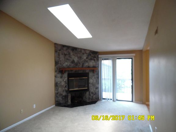 5th image of 36 Providence Dr APT 46