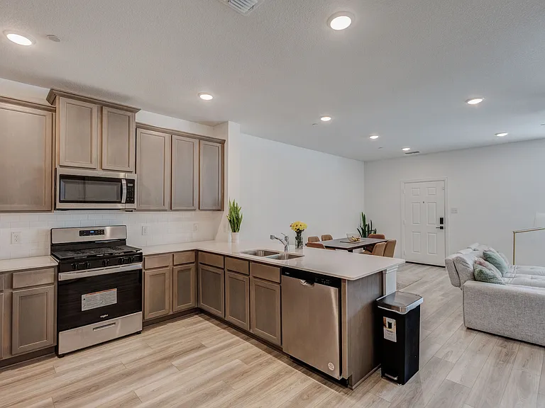 3720 Star Mesa St #13 — Photo 17