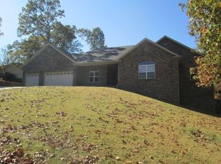 9255 Arabian Dr, Rogers, AR 72756