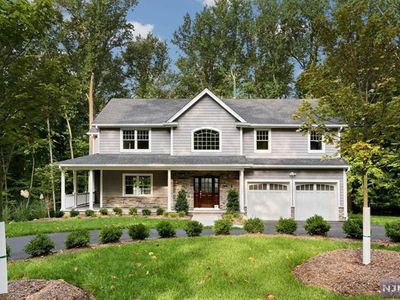 386 Campgaw Rd, Mahwah, NJ, 07430